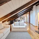 Turin Cityview Stylish Loft