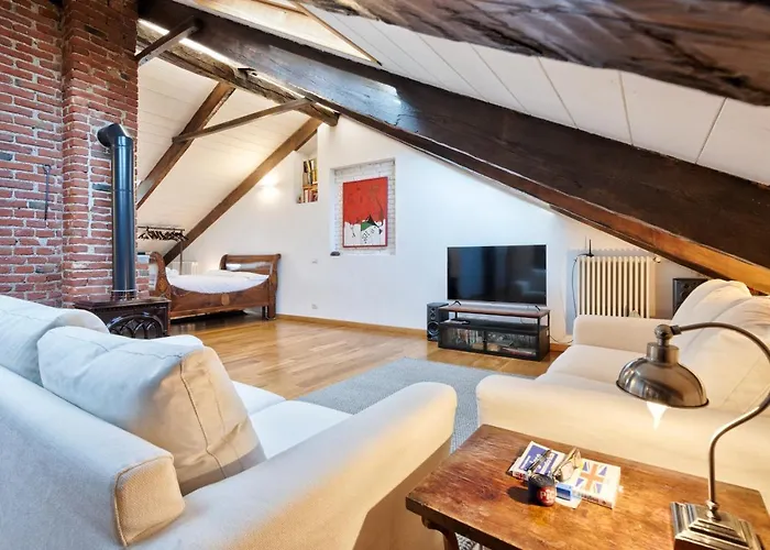Turin Cityview Stylish Loft